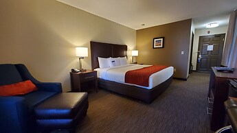 Comfort Inn & Suites Tempe Phoenix Sky Harbor Airport
