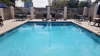 Comfort Inn & Suites Tempe Phoenix Sky Harbor Airport