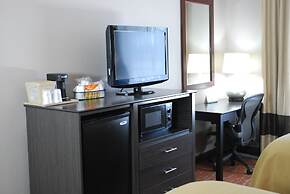 Quality Inn & Suites Fresno Northwest