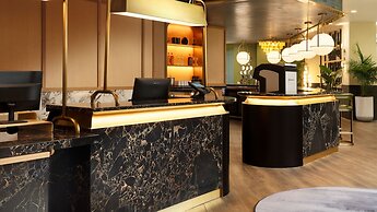 Burton House, Beverly Hills, A Tribute Portfolio Hotel