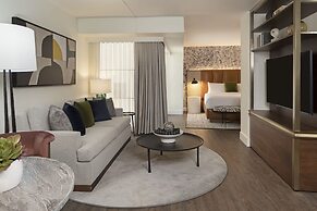 Burton House, Beverly Hills, A Tribute Portfolio Hotel