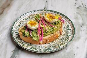 Burton House, Beverly Hills, A Tribute Portfolio Hotel