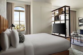 Burton House, Beverly Hills, A Tribute Portfolio Hotel