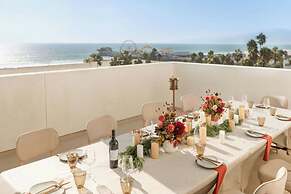 Sandbourne Santa Monica, Autograph Collection