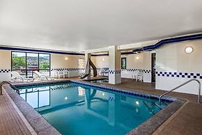 Quality Inn & Suites Vail Valley