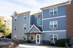 Alluxsuites at 1876, Ascend Hotel Collection