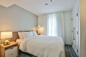 Alluxsuites at 1876, Ascend Hotel Collection
