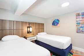 Coconut Palms Beach Resort II a Ramada by Wyndham