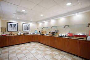 Hampton Inn & Suites Kansas City-Merriam