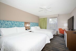 Hampton Inn & Suites Kansas City-Merriam
