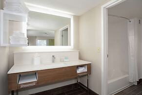 Hampton Inn & Suites Kansas City-Merriam