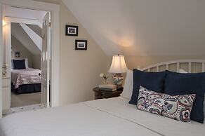 Brewster House Bed & Breakfast