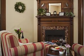 Brewster House Bed & Breakfast