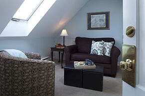 Brewster House Bed & Breakfast