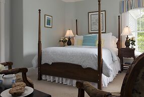 Brewster House Bed & Breakfast