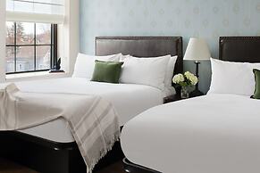 Landmark Inn