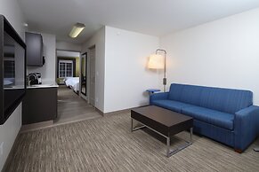 Holiday Inn Express Grand Rapids SW by IHG