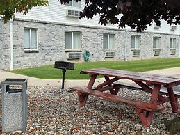 Days Inn by Wyndham Imlay City