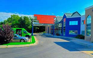 The Inn & Suites Omaha near ZOO