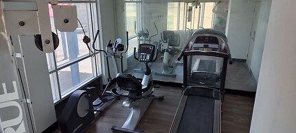 The Inn & Suites Omaha near ZOO