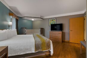 Best Western Plus Executive Court Inn & Conference Center