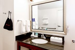 Hampton Inn & Suites Raleigh Cary Lenovo Center