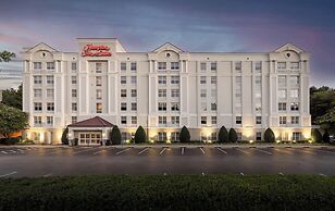 Hampton Inn & Suites Raleigh Cary Lenovo Center