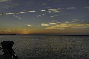 Courtyard by Marriott Cleveland Westlake
