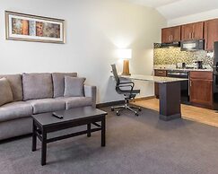 MainStay Suites Pittsburgh Airport