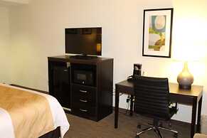 Quality Inn & Suites NJ State Capital Area