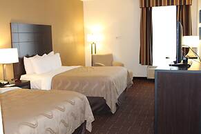 Quality Inn & Suites NJ State Capital Area