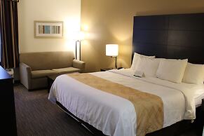 Quality Inn & Suites NJ State Capital Area