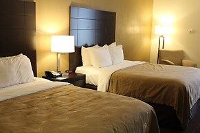 Quality Inn & Suites NJ State Capital Area