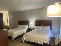 Holiday Inn Express & Suites Sioux Falls At Empire Mall, an IHG Hotel