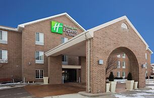 Holiday Inn Express & Suites Sioux Falls At Empire Mall, an IHG Hotel