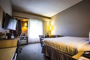 Courtyard by Marriott Memphis East/Bill Morris Parkway