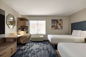 La Quinta Inn & Suites by Wyndham Austin Southwest
