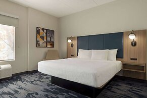 La Quinta Inn & Suites by Wyndham Austin Southwest