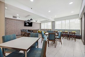 Hampton Inn Houston-Brookhollow