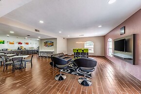 Quality Inn & Suites Canton