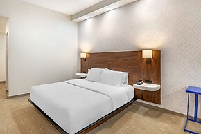 Hampton Inn by Hilton Petersburg Ft. Gregg Adams