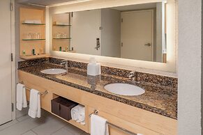 Delta Hotels by Marriott Huntington Downtown