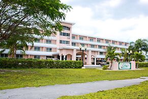 Castaways Resort and Suites