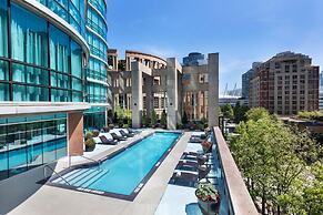 Hilton Vancouver Downtown