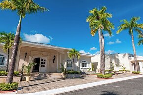 Eurostars Grand Cayacoa