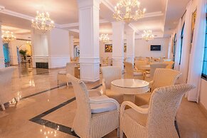 Eurostars Grand Cayacoa