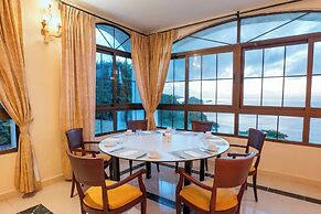 Eurostars Grand Cayacoa