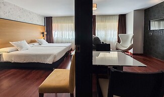 Hotel Nuevo Torreluz