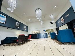 Comfort Inn & Suites Crystal Inn Sportsplex