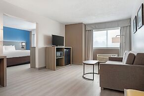 Comfort Inn & Suites Crystal Inn Sportsplex